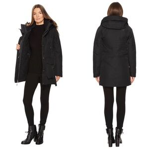 The North Face Women's Black Puffer Parka Coat